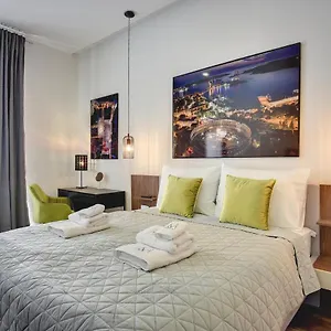 D&a Luxury With Free Parking Apartman